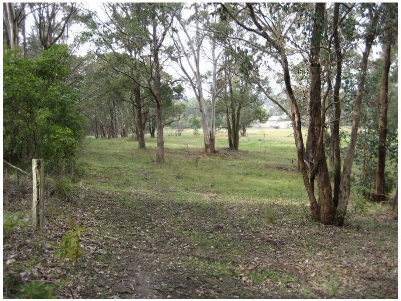 2/20 Hinde Road, Tyers VIC 3844