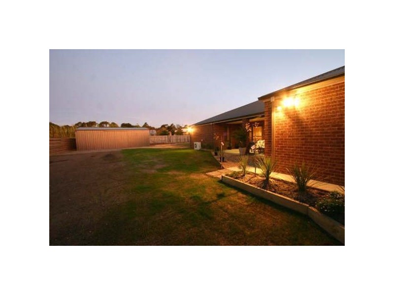 51 The Avenue, Traralgon VIC 3844