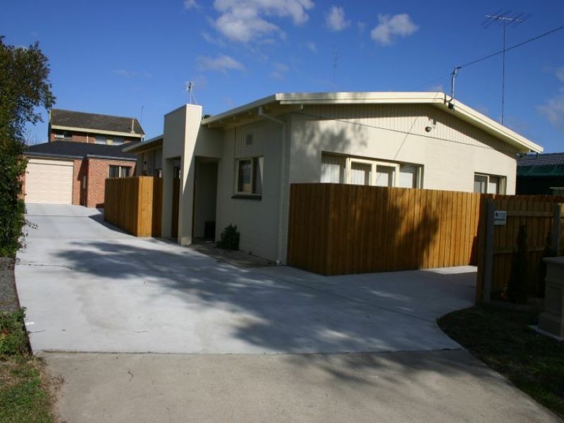 Units 1 & 2 / 21 Davidson Street, Traralgon VIC 3844