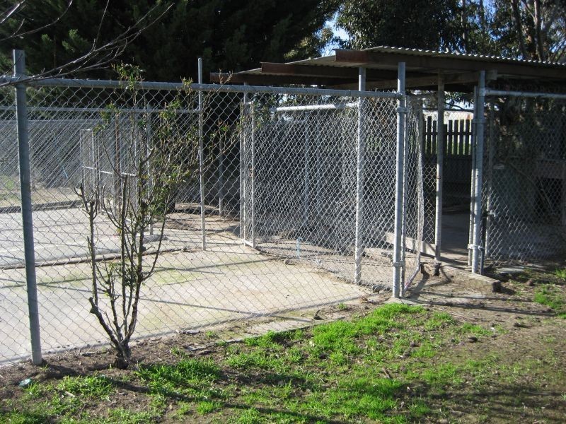 100 Afflecks Road, Toongabbie VIC 3856