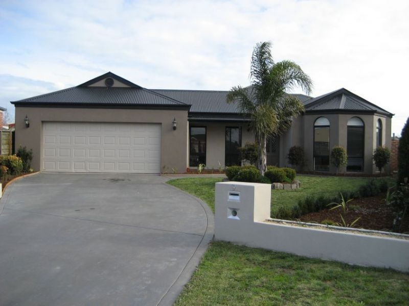 9 Blaxland Court, Traralgon VIC 3844