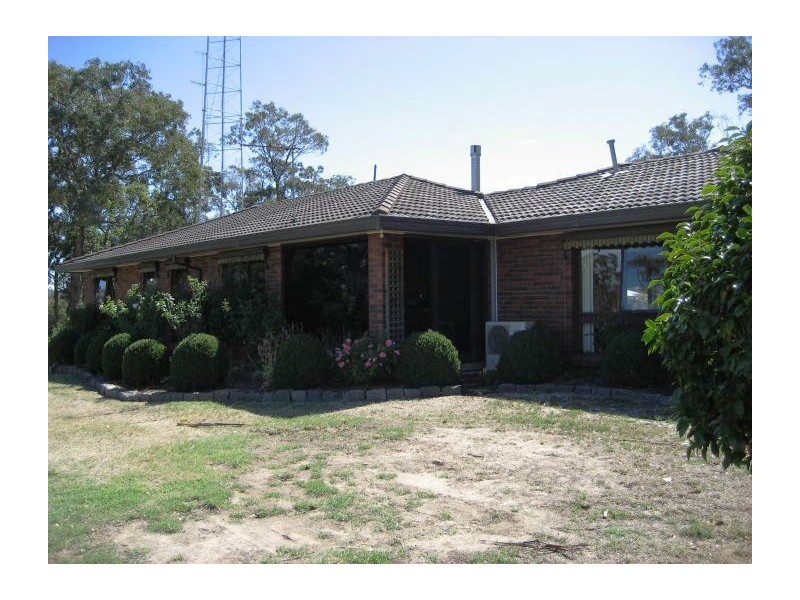 25 Bradys Road, Tyers VIC 3844