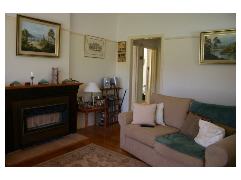 5 Foxlease Avenue, Traralgon VIC 3844