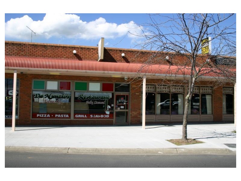 25 Moore Street, Moe VIC 3825