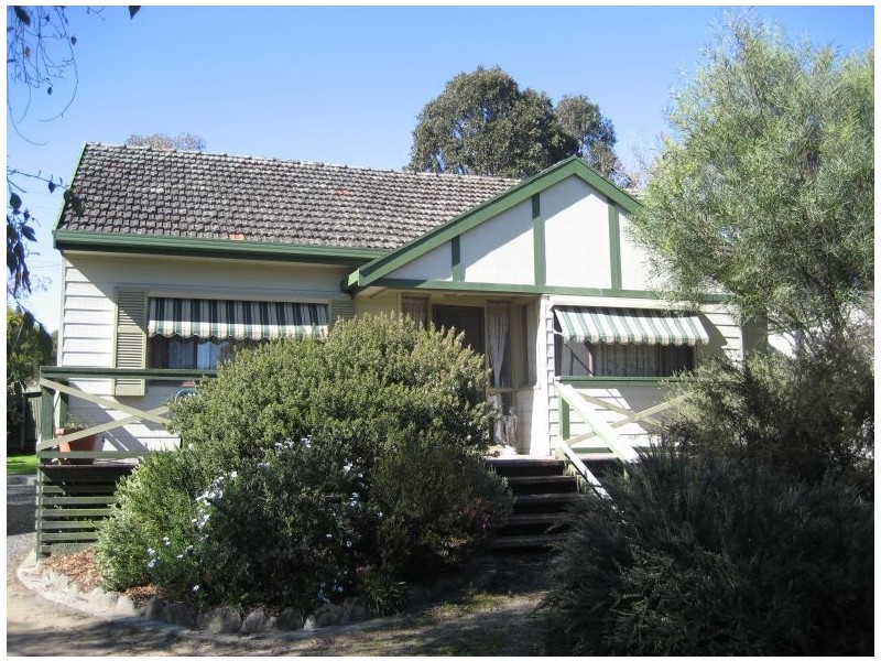 19 Main Road, Traralgon VIC 3844