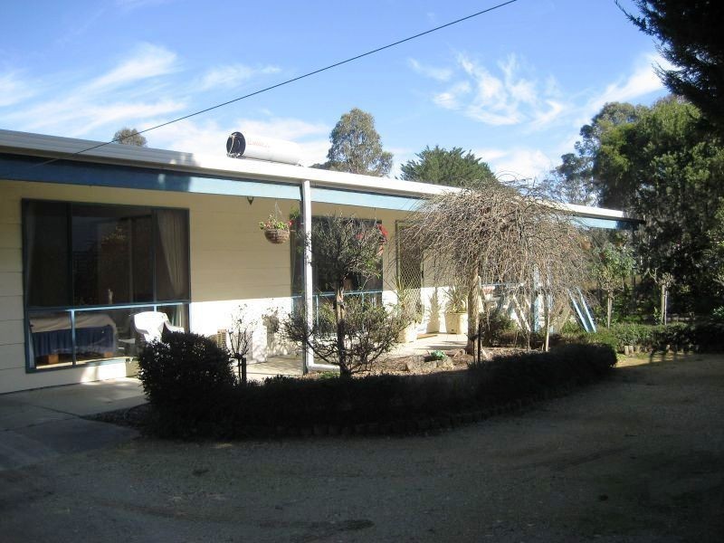 29 Sparks Lane, Toongabbie VIC 3856