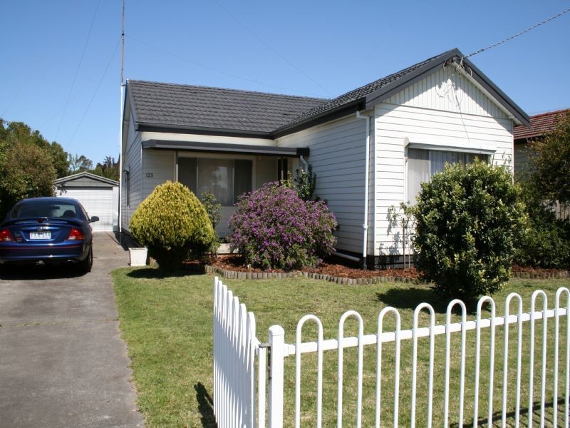 123 Grey Street, Traralgon VIC 3844