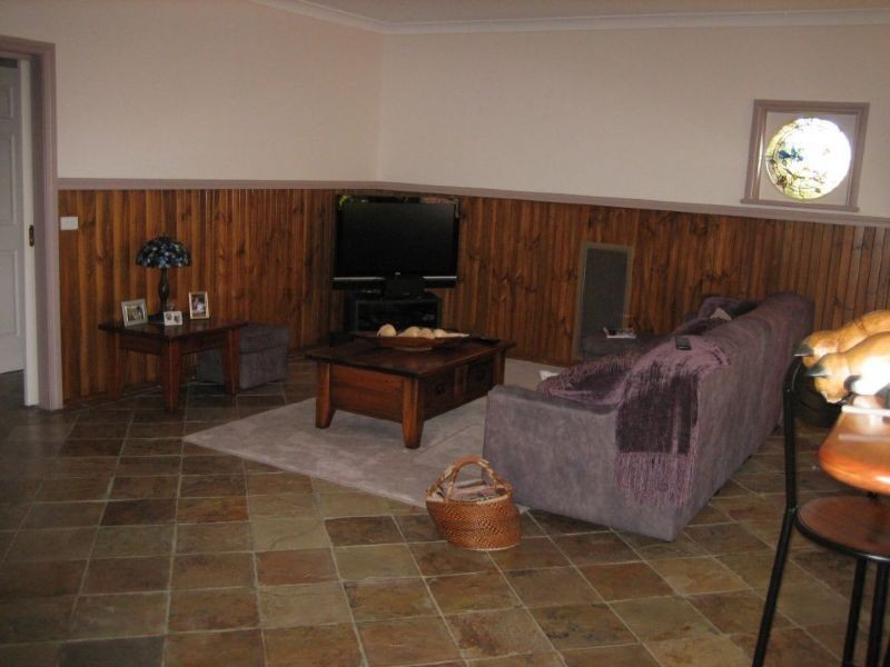 2 Chester Close , Traralgon VIC 3844