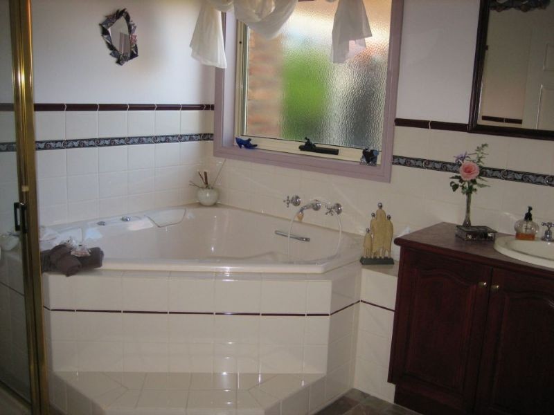 2 Chester Close , Traralgon VIC 3844