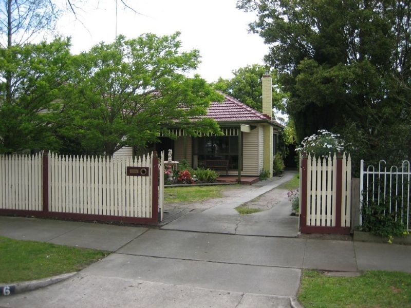 6 Dowling Street, Traralgon VIC 3844