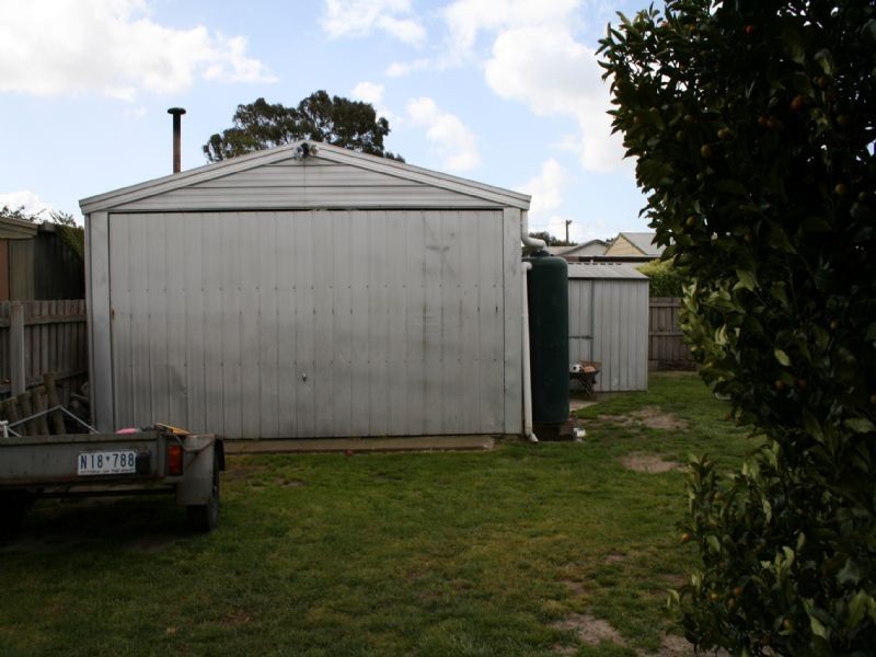 6 George Street, Rosedale VIC 3847