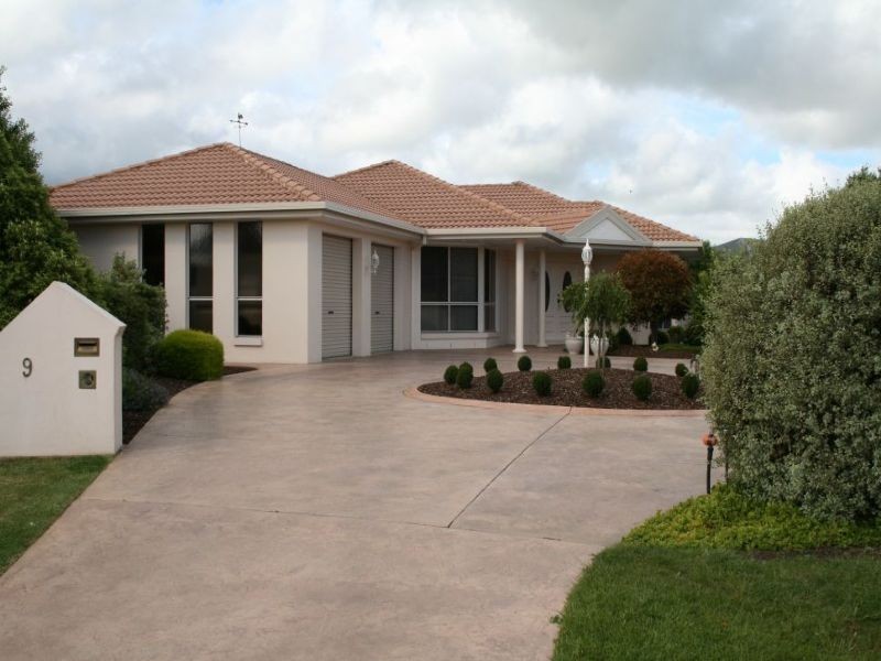 9 Coffey Court, Traralgon VIC 3844