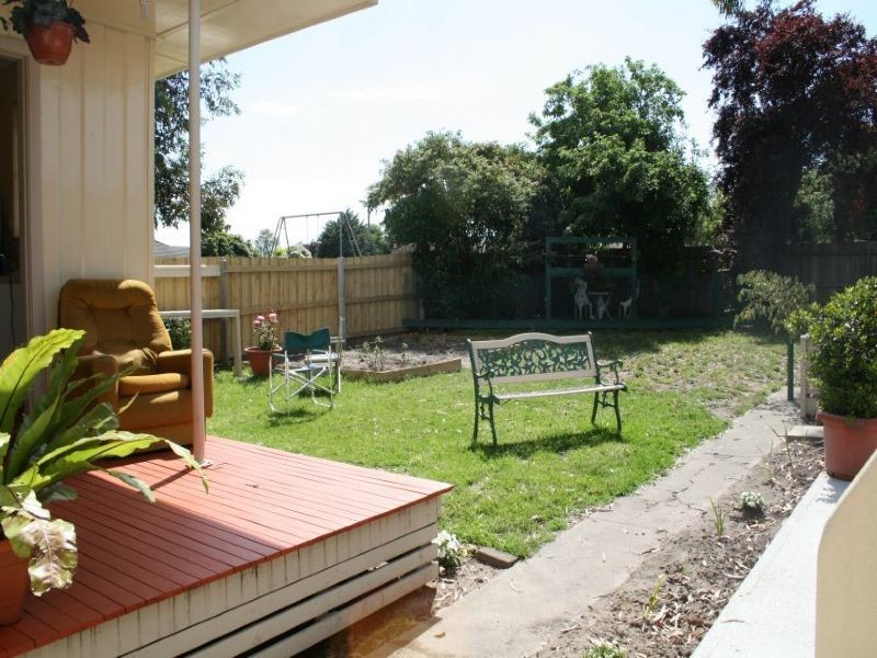 4 Lyndon Crescent, Traralgon VIC 3844