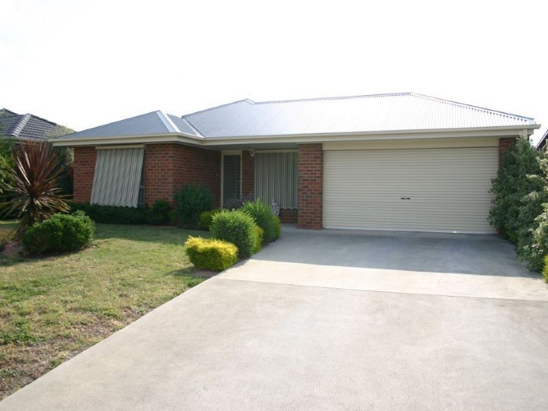 14 Tasman Court, Traralgon VIC 3844