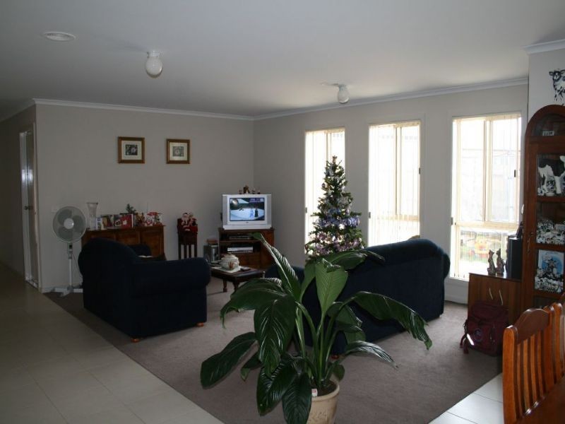 15 Mayo Close, Traralgon VIC 3844