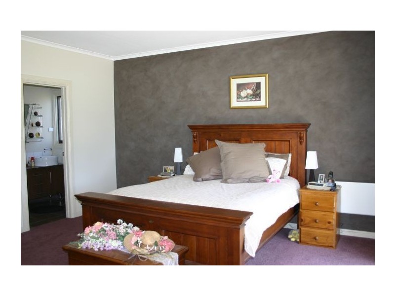 60 Riverview Drive, Traralgon VIC 3844