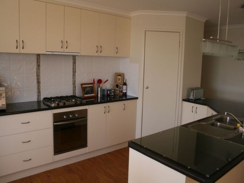21 Ellavale Drive, Traralgon VIC 3844