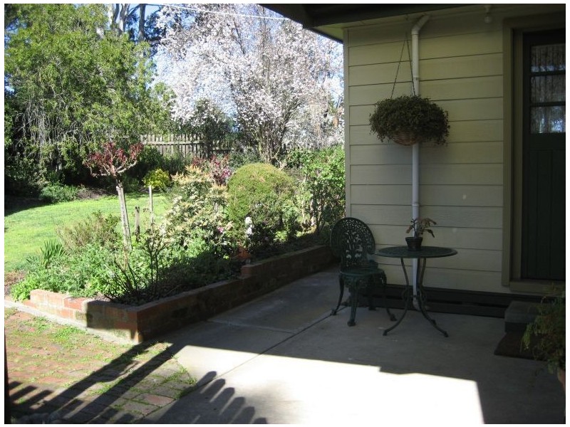 19 Main Road, Gormandale VIC 3873