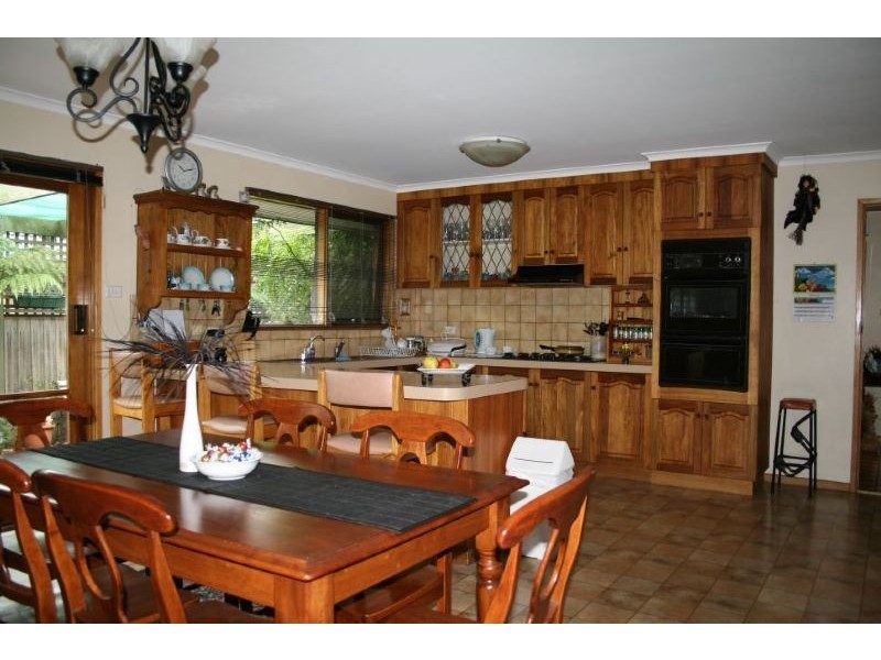 70 Hazelwood Road, Traralgon VIC 3844