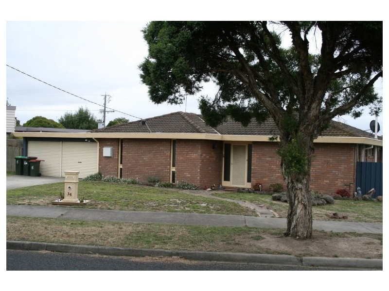 34 Canfield Crescent, Traralgon VIC 3844