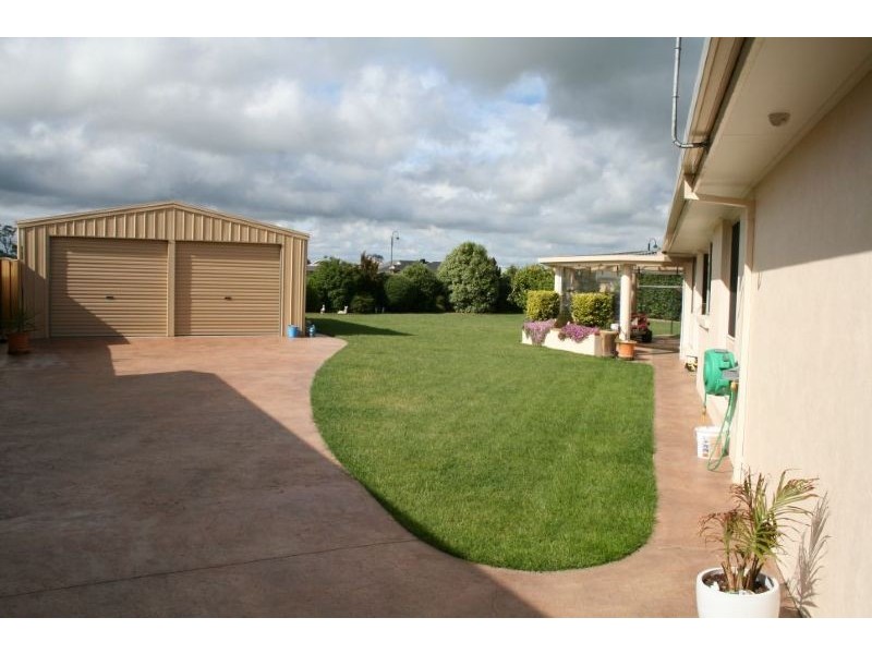 9 Coffey Court, Traralgon VIC 3844