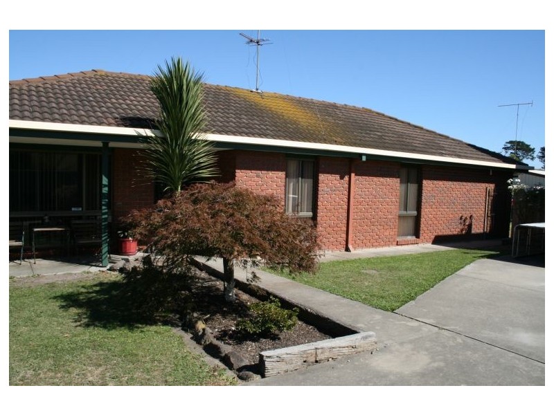 80 Parkwood Way, Traralgon VIC 3844