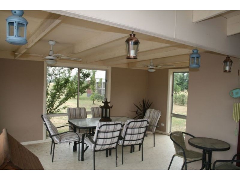 19-21 Cobham Court, Glengarry VIC 3854