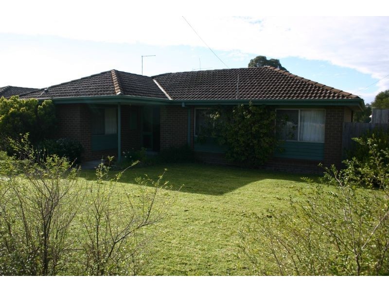 8 Murphy Crescent, Traralgon VIC 3844