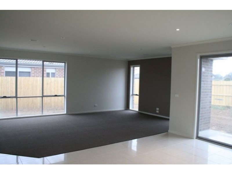 1 Carlow Court, Traralgon VIC 3844