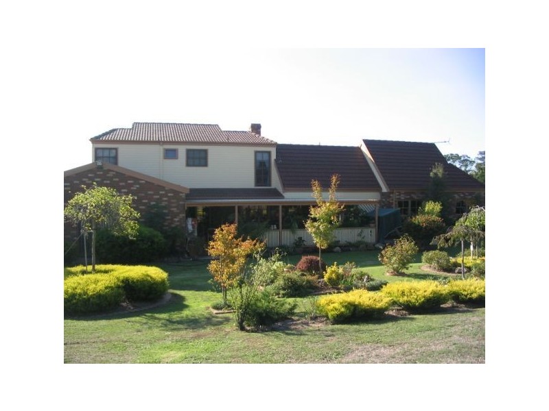 25 Theresa Road, Hazelwood North VIC 3840