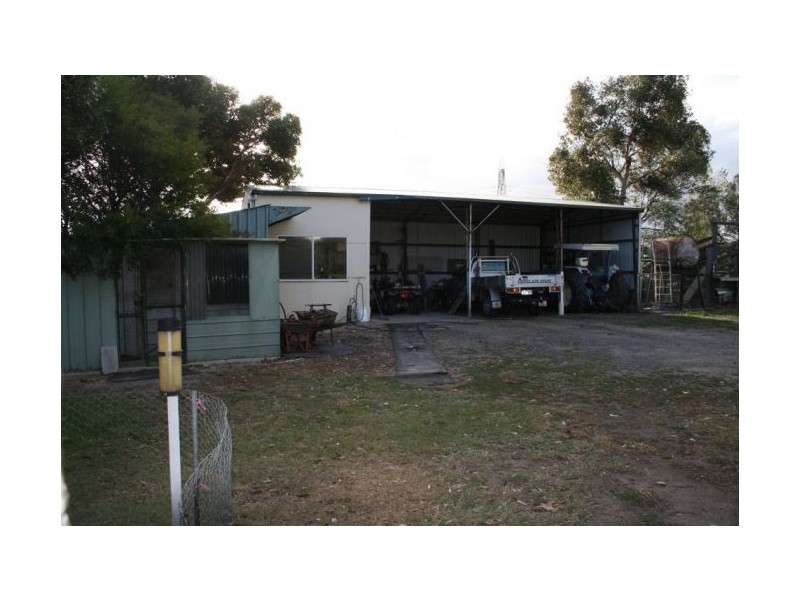 900 Hazelwood Road, Hazelwood North VIC 3840