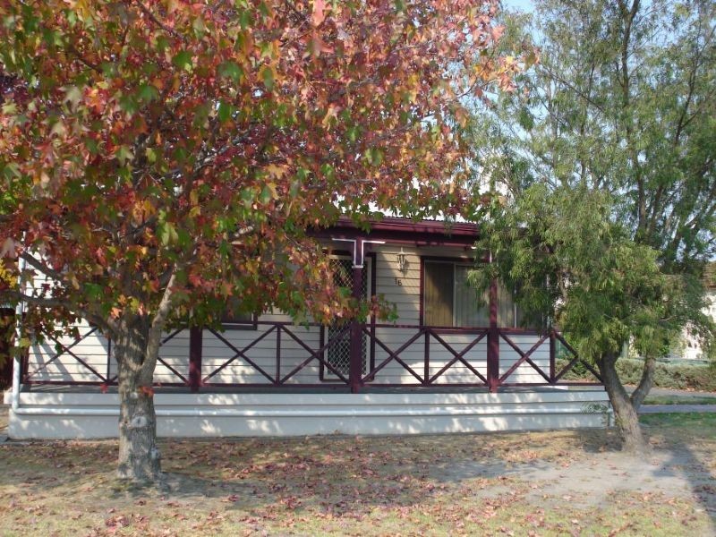 16 Gillies Crescent, Traralgon VIC 3844