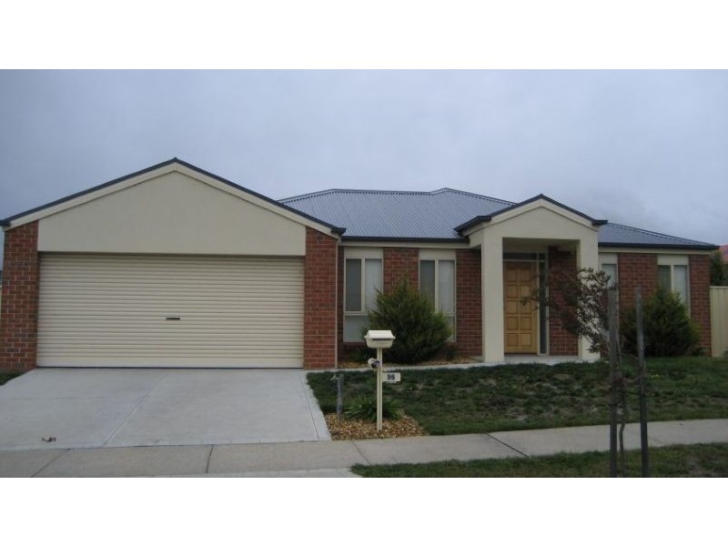 96 Ellavale Drive, Traralgon VIC 3844