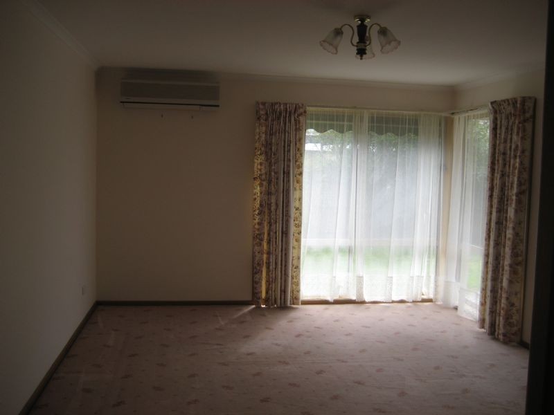 2/25 Loch Park Road, Traralgon VIC 3844