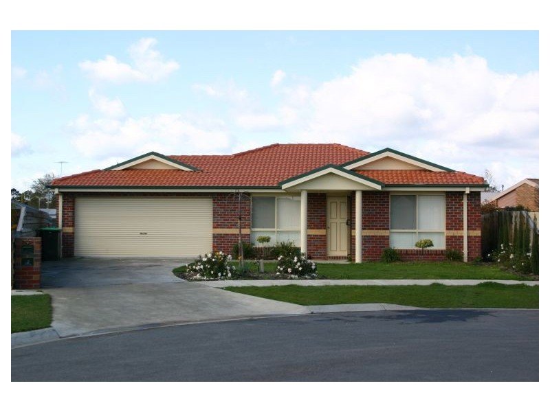 7  Giles Place, Traralgon VIC 3844