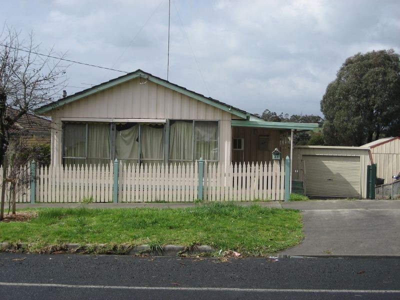 38 Cameron Street, Traralgon VIC 3844