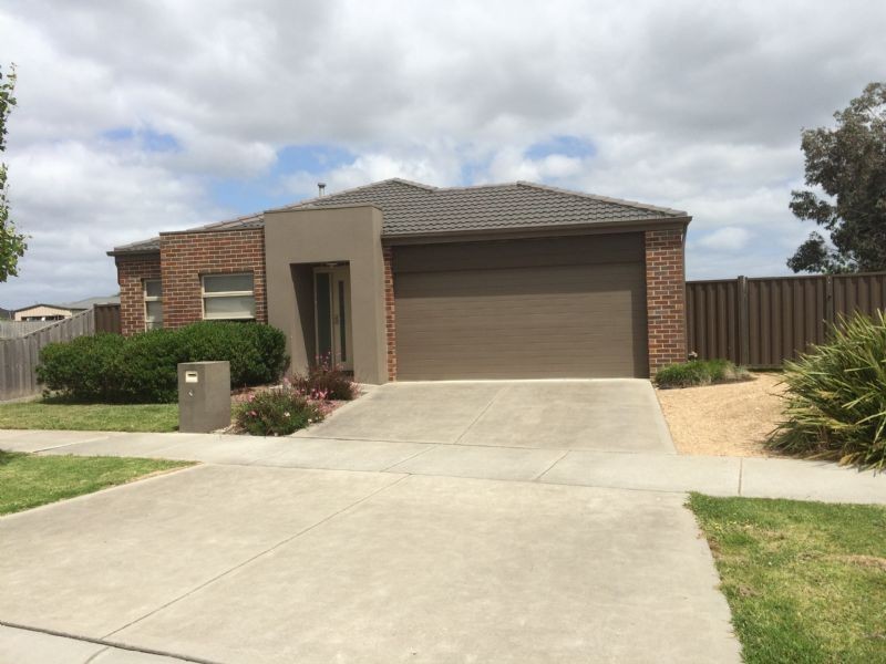 139 Hammersmith Circuit, Traralgon VIC 3844