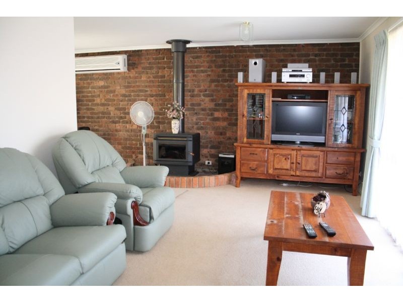 7 King Street, Toongabbie VIC 3856