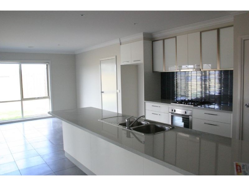 24 Donegal Avenue, Traralgon VIC 3844