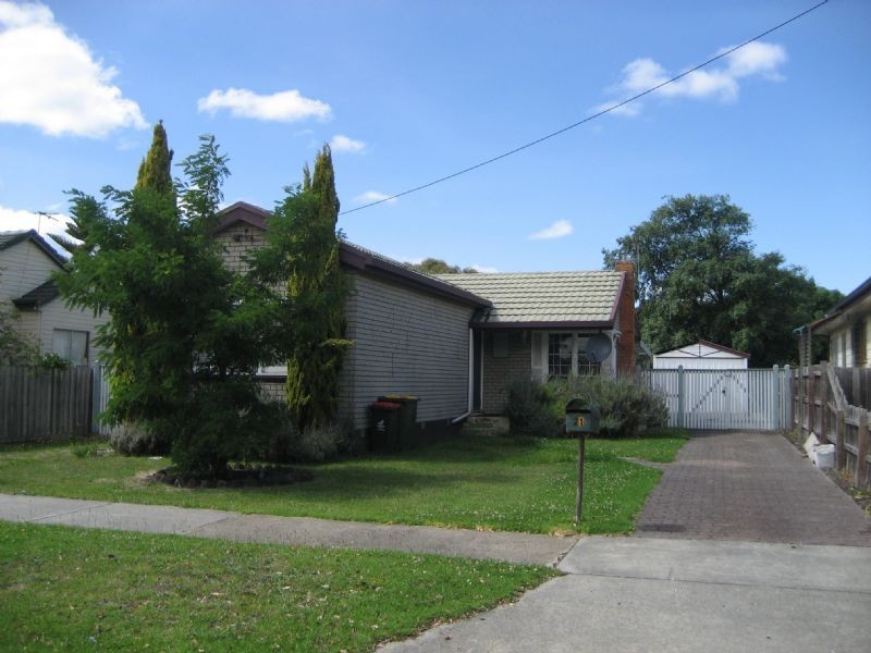21 Pollock Avenue, Traralgon VIC 3844