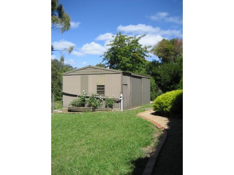 11 Lauren Place, Traralgon South VIC 3844