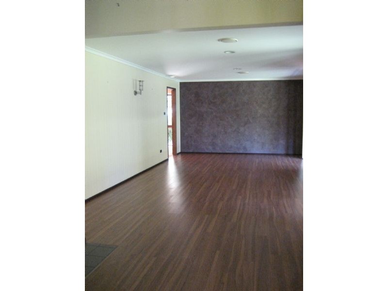 11 Lauren Place, Traralgon South VIC 3844