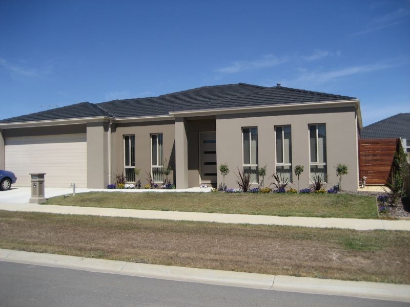 16 Monaghan Close, Traralgon VIC 3844