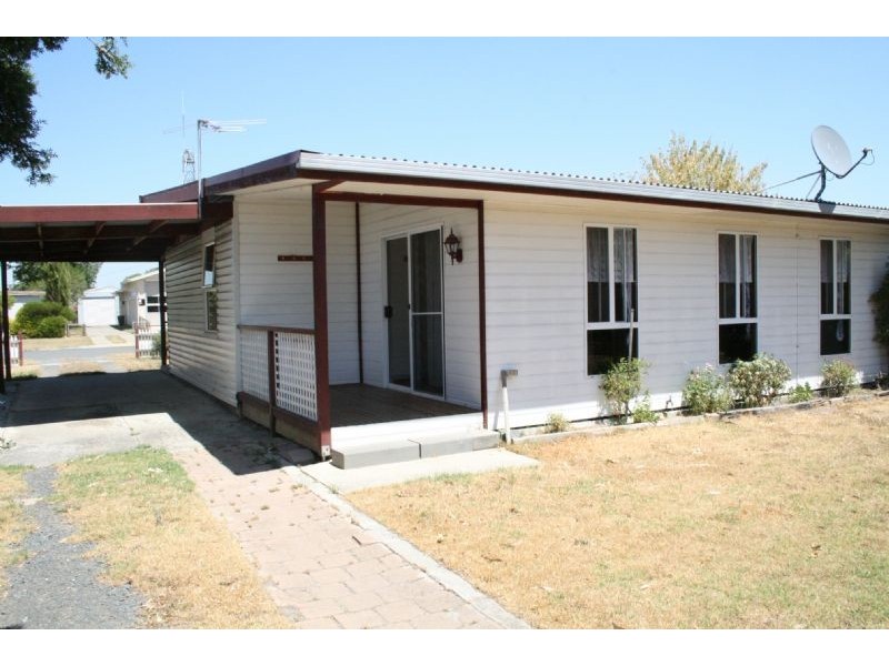 24 Duke Street, Rosedale VIC 3847