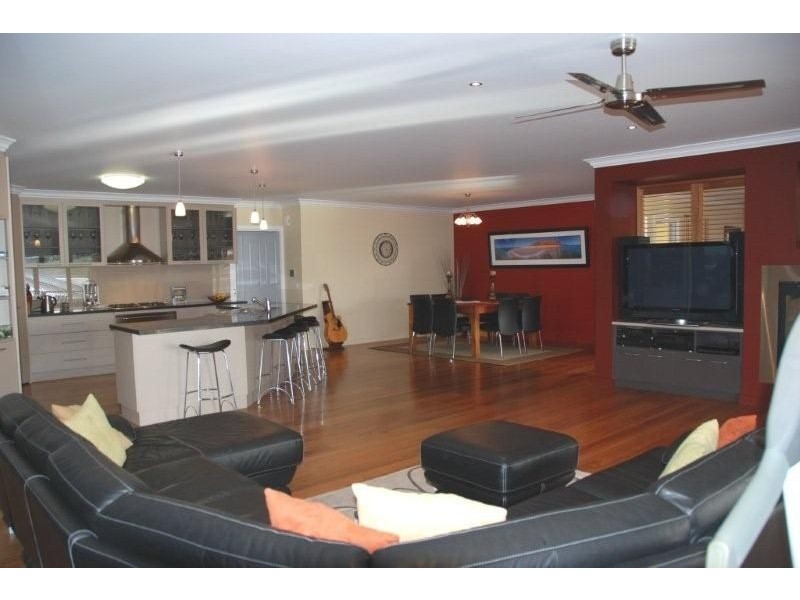 17 Notting Hill, Traralgon VIC 3844