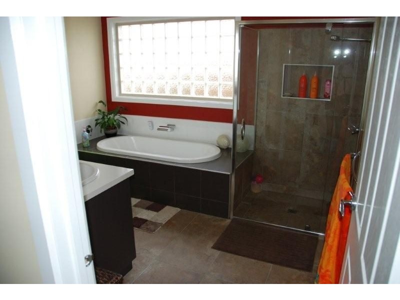 17 Notting Hill, Traralgon VIC 3844
