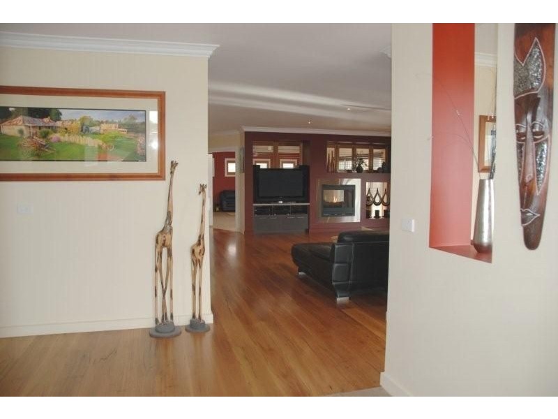 17 Notting Hill, Traralgon VIC 3844