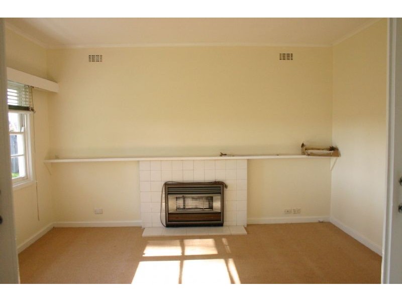 87 Church Street, Morwell VIC 3840