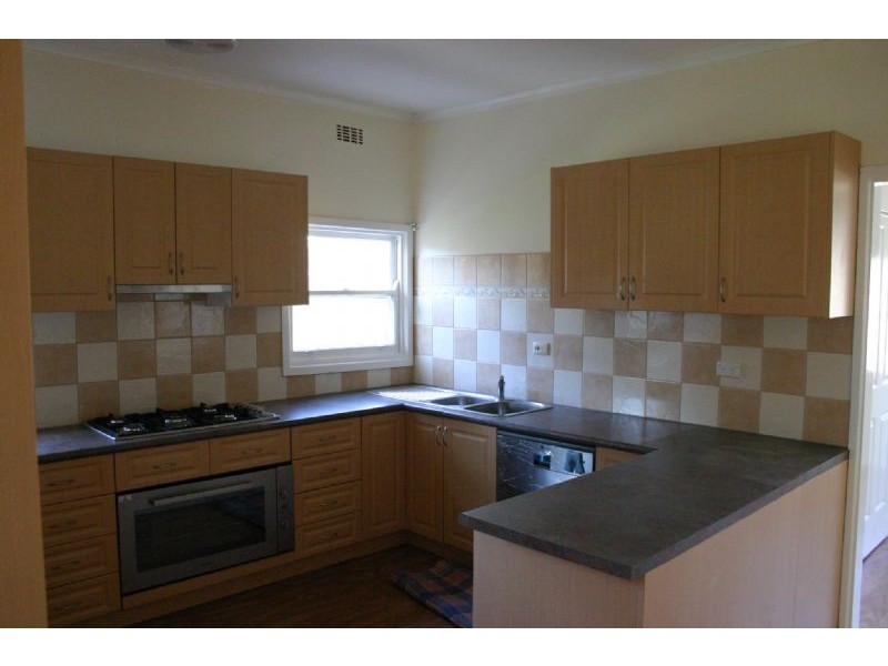 87 Church Street, Morwell VIC 3840