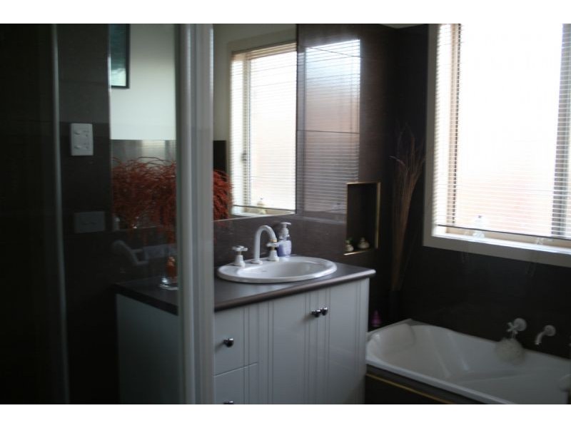 9 McClure Court, Traralgon VIC 3844